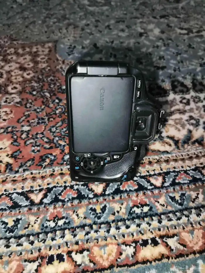 للبيع كاميره كنون EOS 600D 5