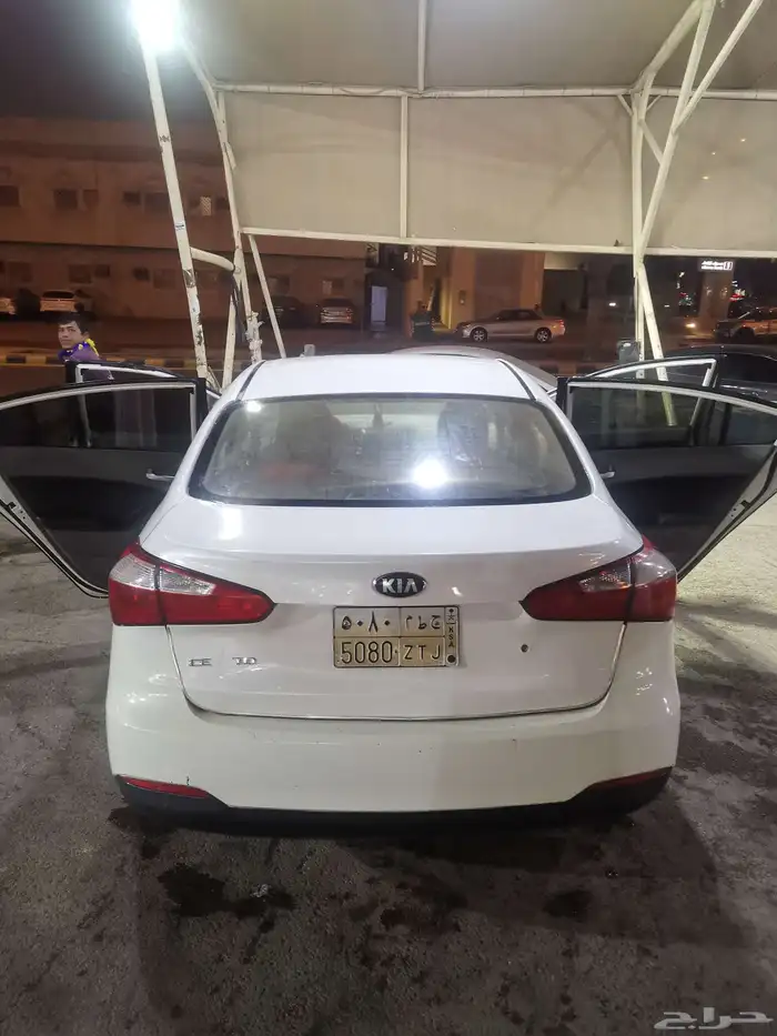 كيا سيراتو 2015 ممتازه لا تحتاج الي شئ للبيع العاجل 13