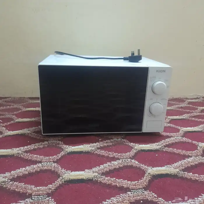 يوجدميكرويف جديدوفراش نوم سليب هاي ومكوئ بخار وطاوله 0