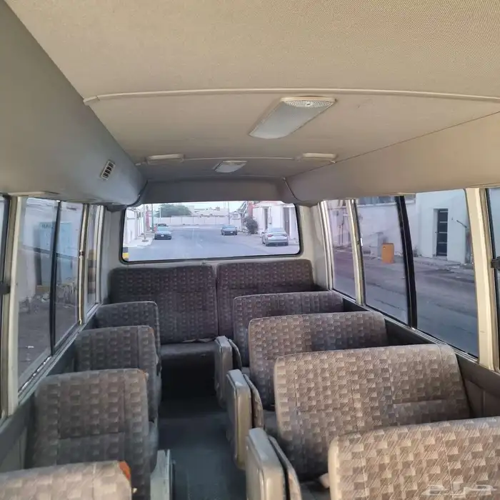 باص كوستر للإيجار للنقل والسياحه جامعات شركات شهري يومي 2