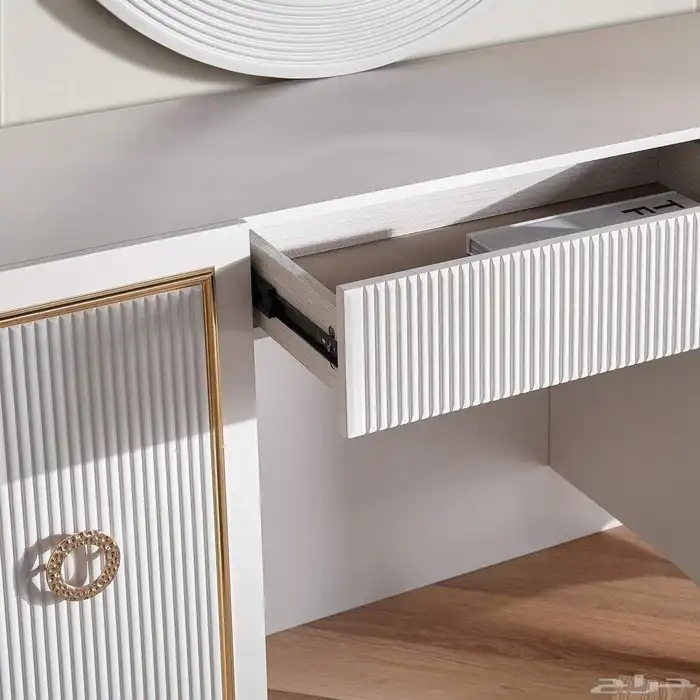 طقم غرفة نوم كلاسيك 8 قطع جديد بان هوم 11