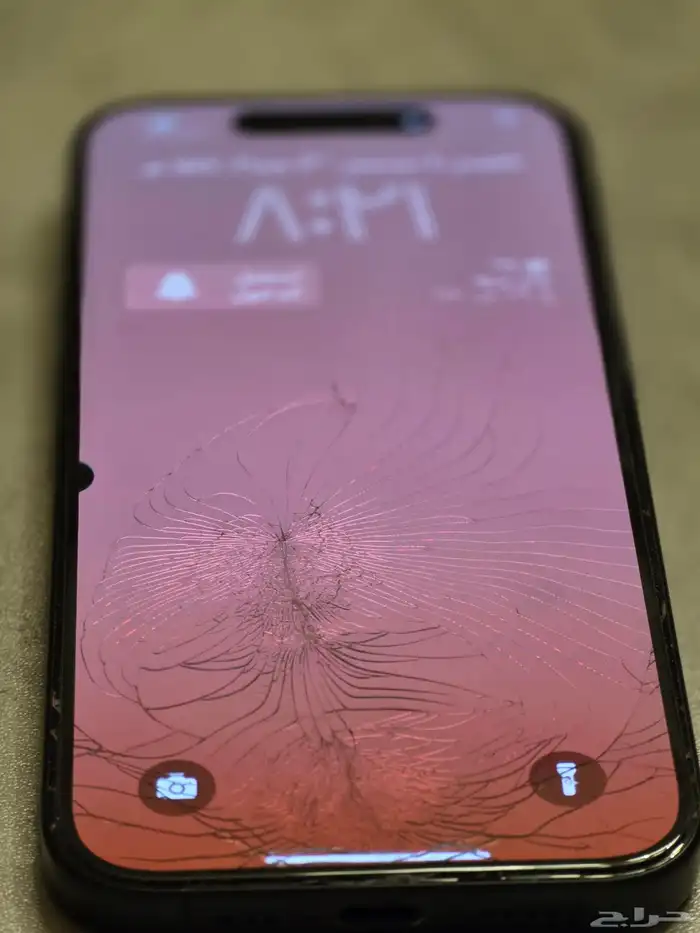 ايفون 15 برو 128 4