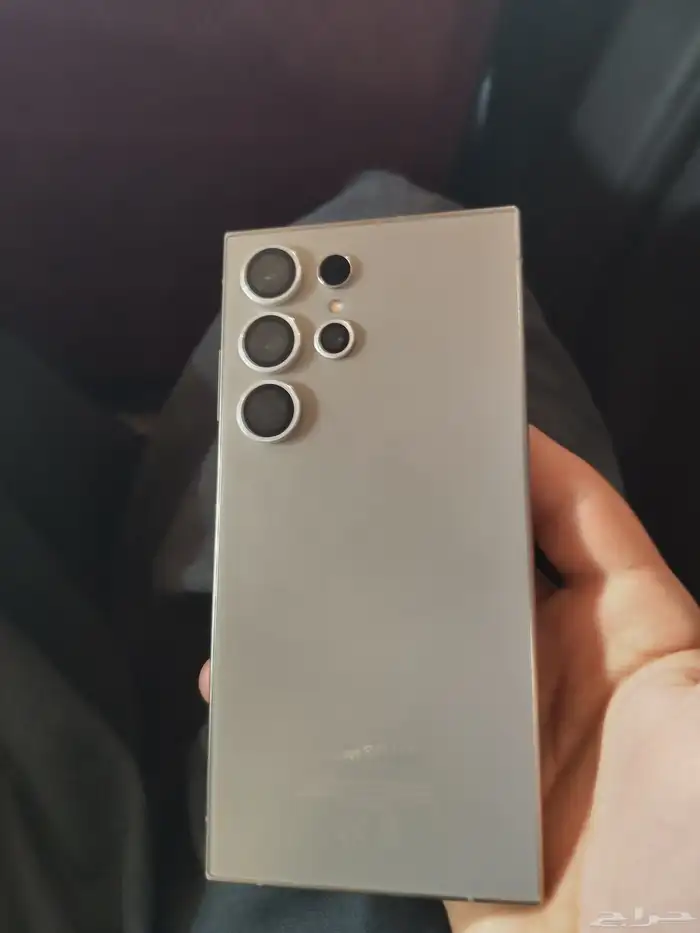 للبيع جلكسي أس 24 الترا 256 رام12 مع ساعه سامسونج 7 44m 1