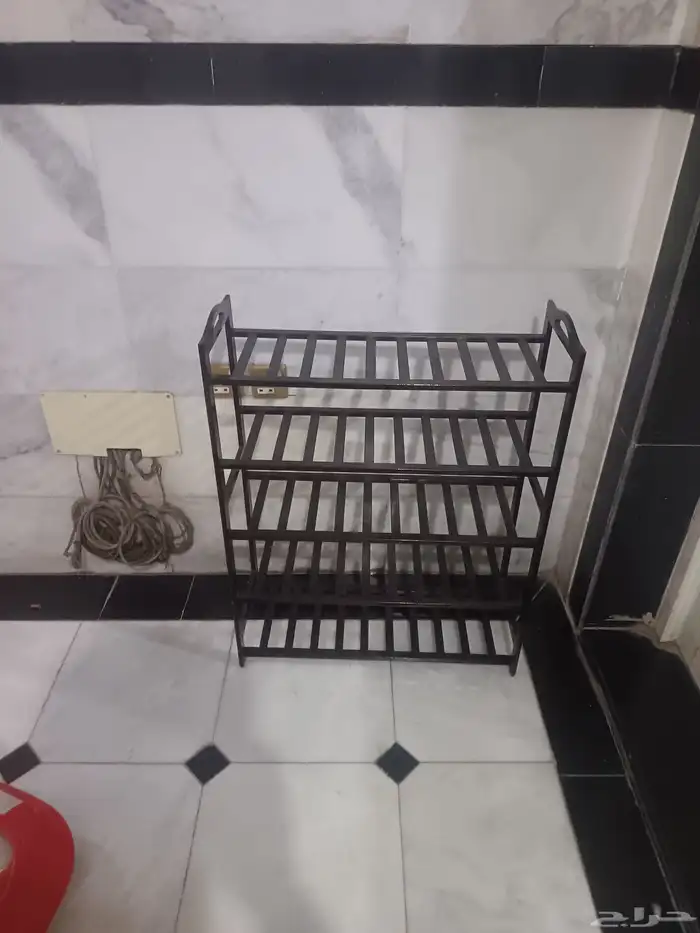 عربه اطفال بحاله جيده وجزمه من اي كيه بحاله جيده عربه اطفال 0