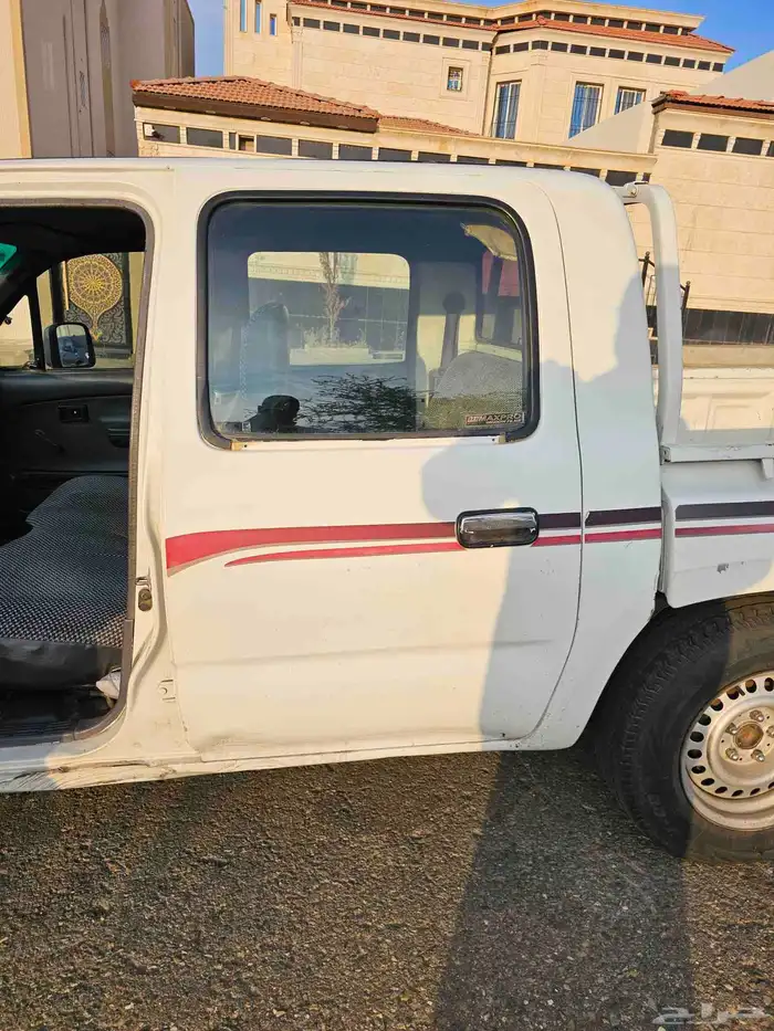 هايلوكس غمارتين 24