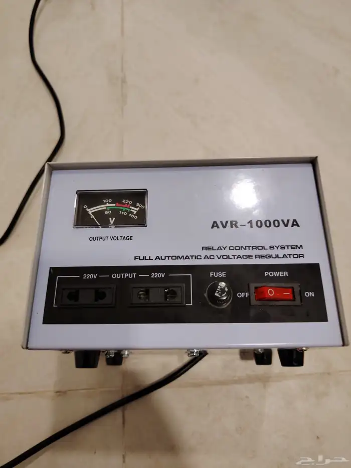 مثبت جهد كهربائي AVR-1000VA 1