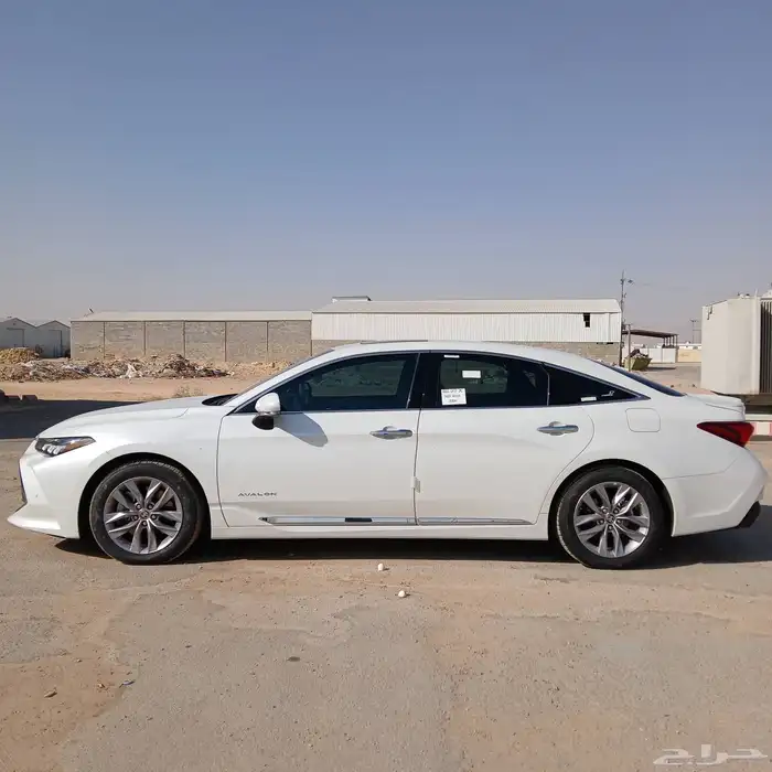 تويوتا افالون 2021 تورينق سعودي ممشى قليل - شبه الجديد شرط 10