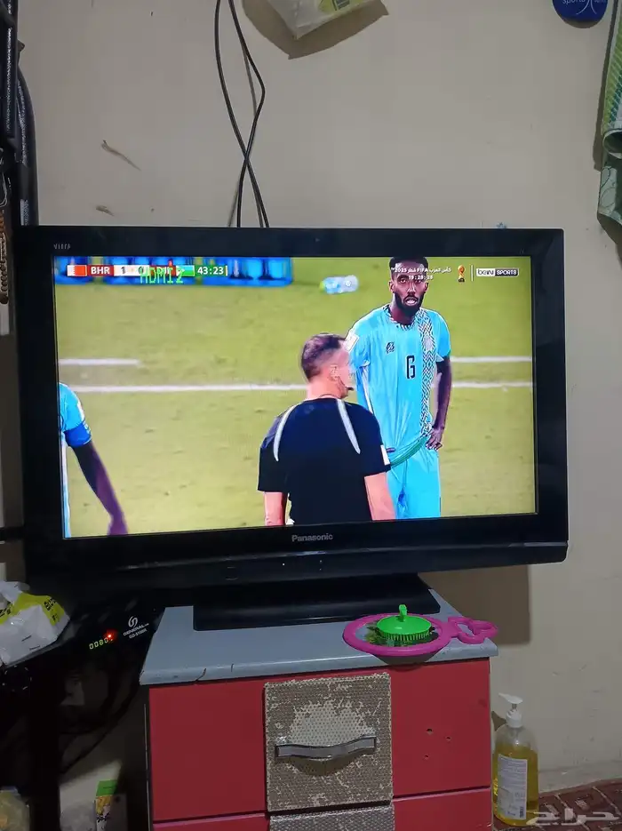 شاشه بانسيونك 37 بوصه بحاله جيده ولا يوجد بها اي مشكله صناعة 1