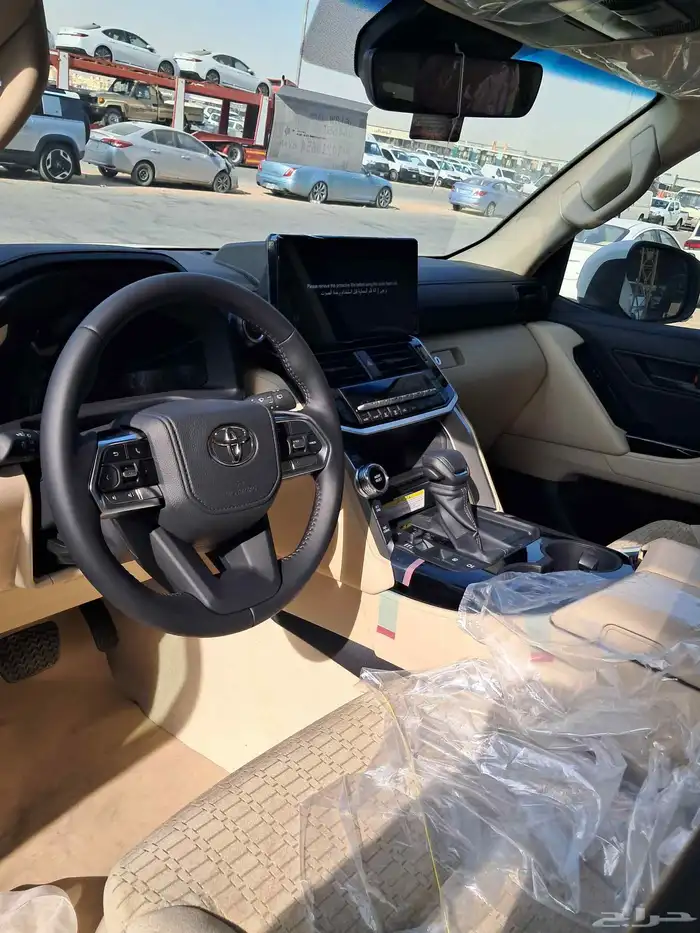 تويوتا لاندكروزر جكسار رقم 3 ابيض بنزين 2026 6