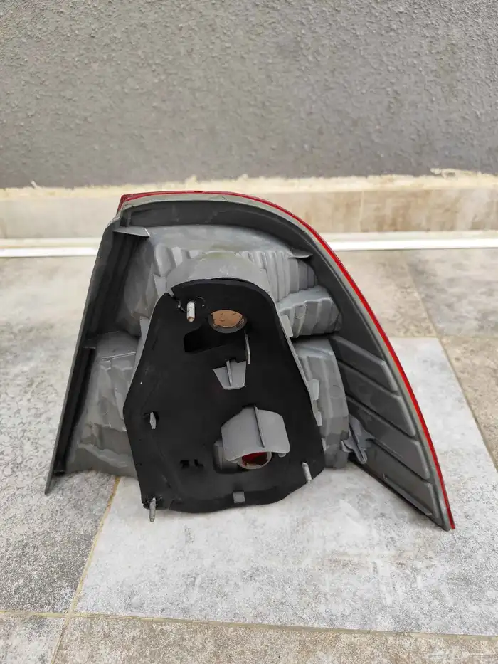 اصطبات كورولا 2005 3