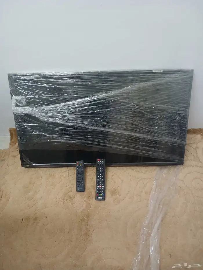 اللي يشتري اليوم عرض له ب300 والله العظيم جديد واضمنه 1