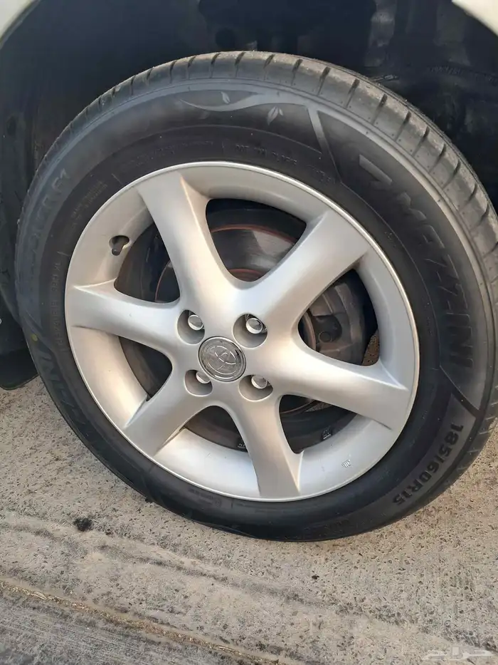 جنوط كورلا عداد اربعه مقاس 15 اصليه 0