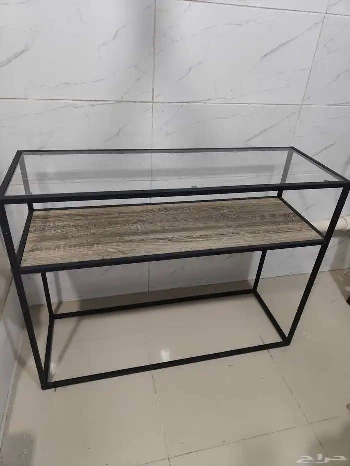 طاولة جديدة للبيع 0