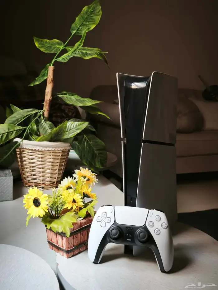 جهاز سوني 5 ديجتل نظيف جدا جدا كامل الملحقات ps5 digital 1