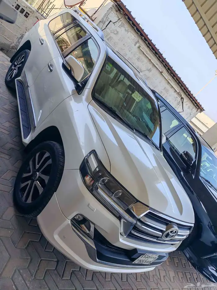 تويوتا لاندكروزر 2019 2
