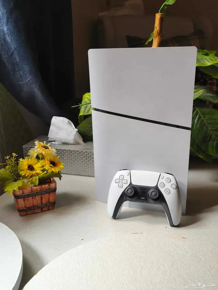 جهاز سوني 5 ديجتل نظيف جدا جدا كامل الملحقات ps5 digital 4