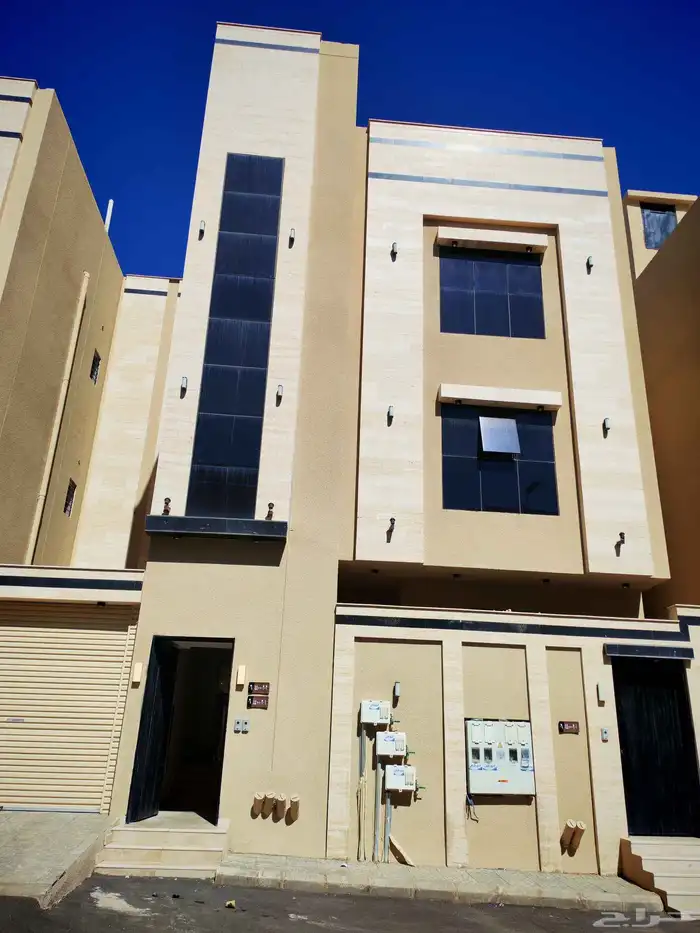 للبيع بحي الضيافه شقق تمليك علوي ب 520 الف سطح خاص مصعد شغال 25