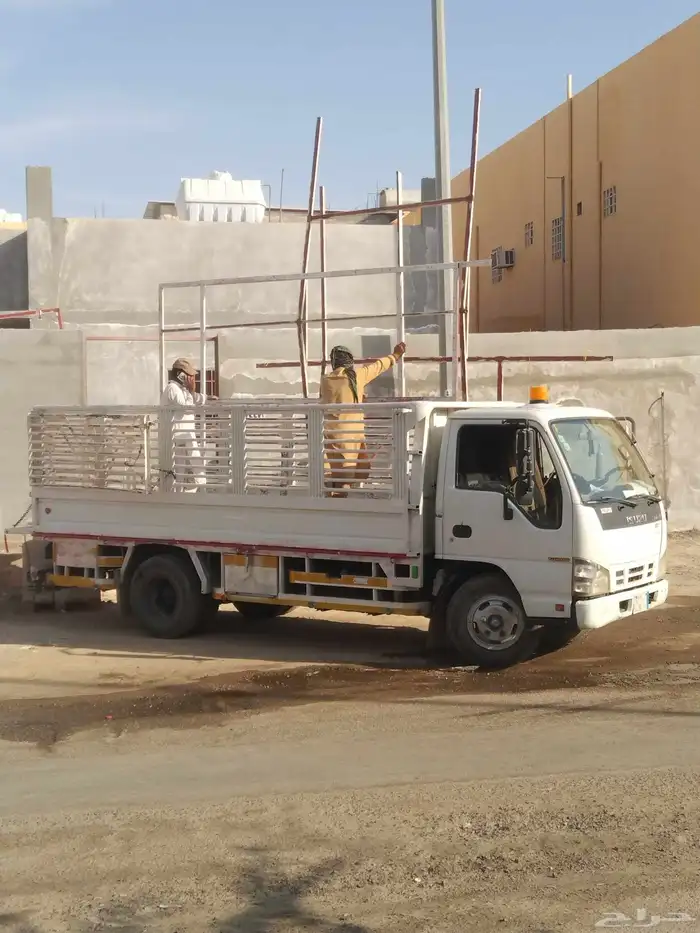 انا مجود سيار  ميشوار عرعر ومال مال في رقم جوال 0