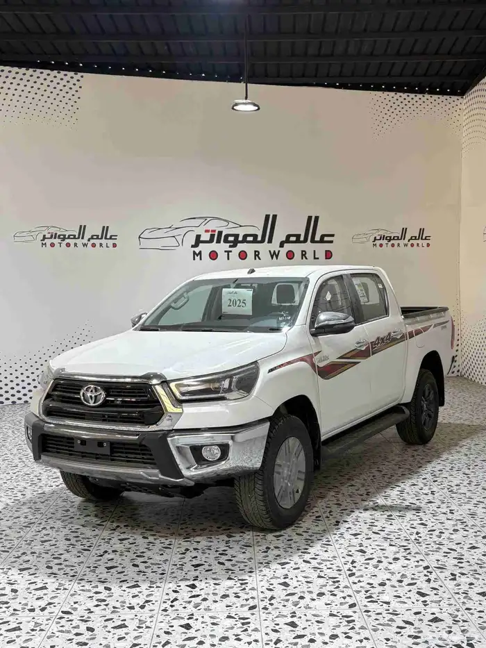 هايلوكس دبل اتوماتك بنزين مفتاح2025 0