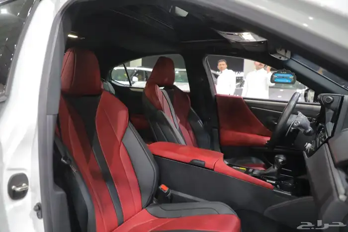 لكزس ES350 مواصفات F SPORT موديل 2024 17