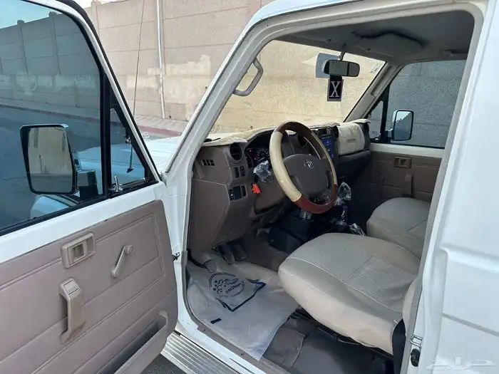 تويوتا ربع 2013 10