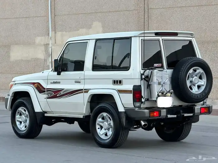 تويوتا ربع 2013 6