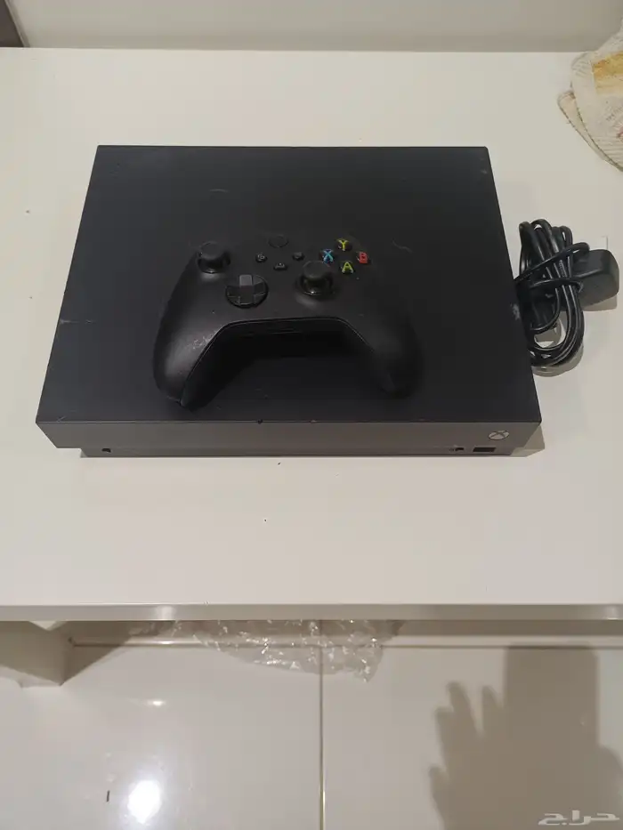 Xbox One X 0