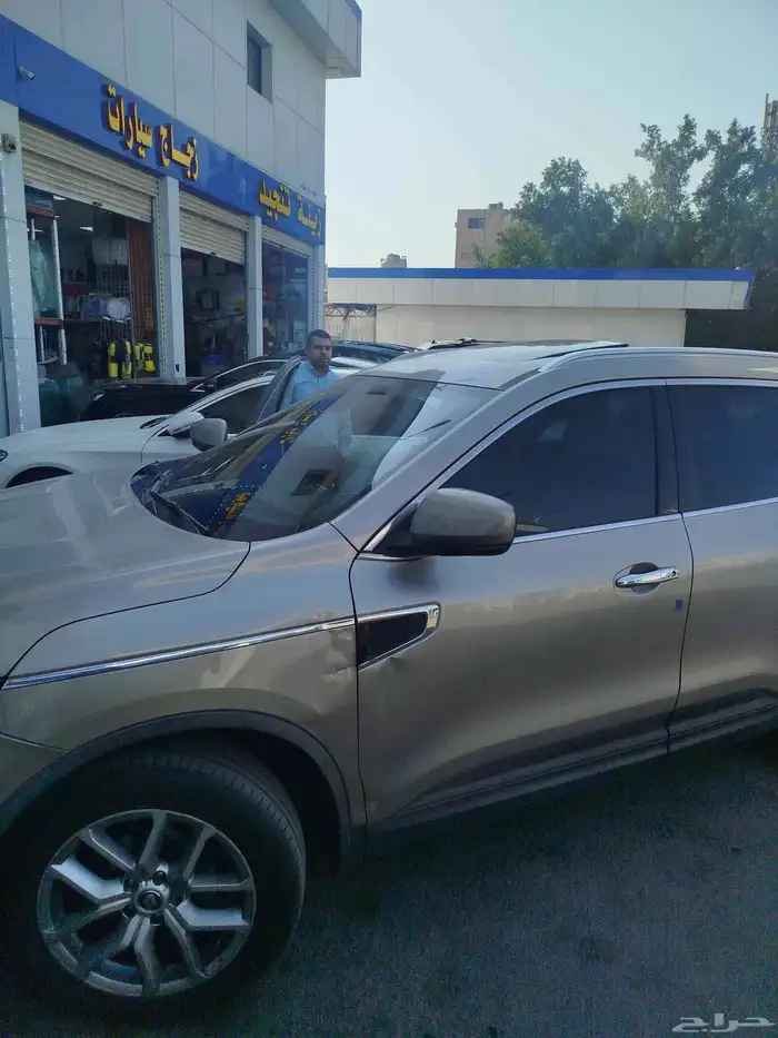 اصلاح فتحات السقف وتندات وستائر بانوراما وأبواب وستائر خلفيه 3