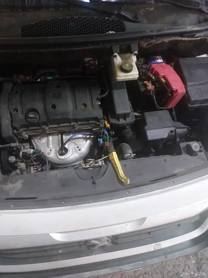 باص بيجو مديل 2016 مستعمل نظيف للبيع ع السوم او قابل للبدل 0