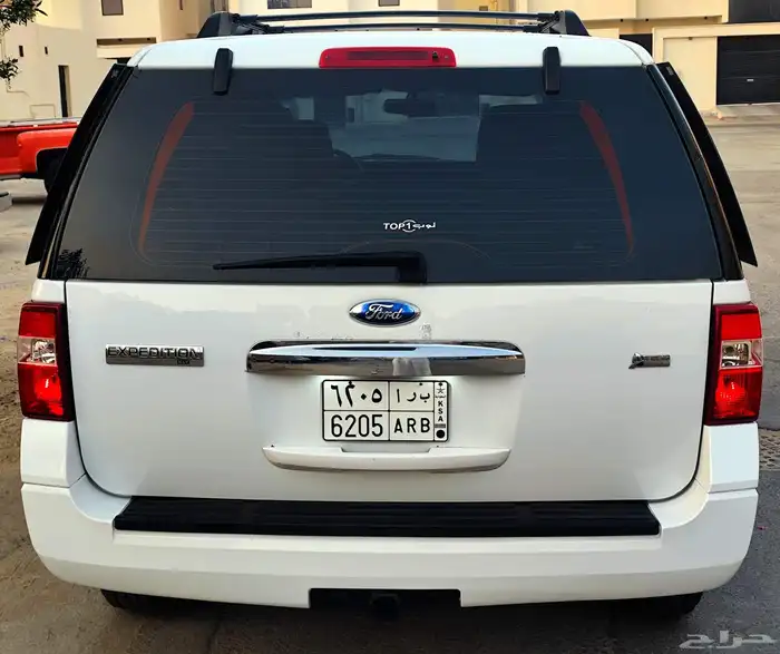 للبيع فورد اكسبديشن عائلية نظيفة بالاحساء 6