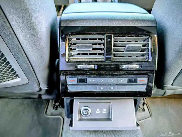 فخامة بنتلي بسعر منافس طوارق 2022 R-Line - ضمان ساماكو 2027 15