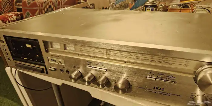 راديو ومسجل خشبي قديم 1