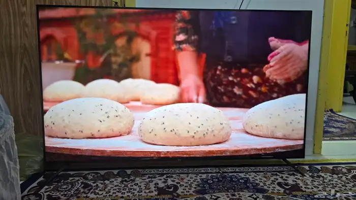 شاشة ايكون سمارت اندرويد 60 بوصة بحالة الوكالة ريسيفر داخلي 10