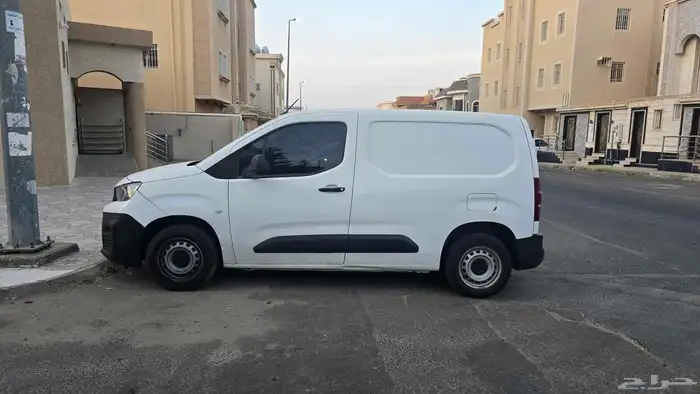 بيجو بارتنر 2023 ديزل للبيع 1