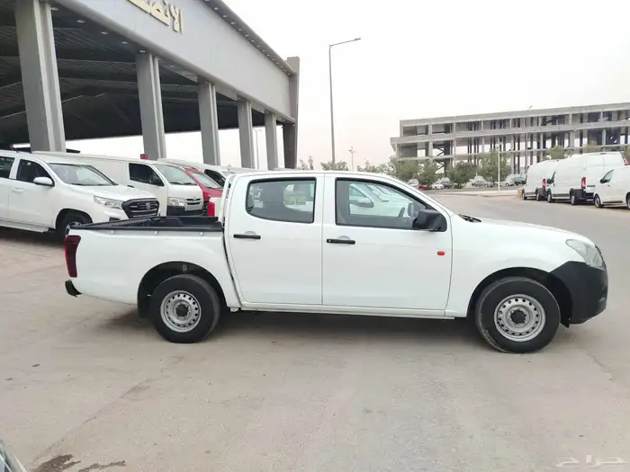 يونيت سوزو غمارتين 2023 6