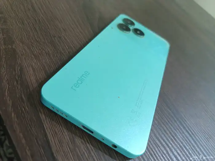 ريلمي A55 مساحه 256 رام8 8 0