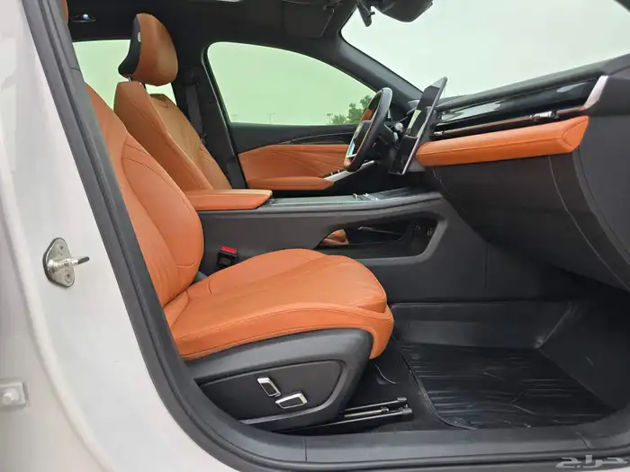 جيلي بريفيس فل كامل 2025 21