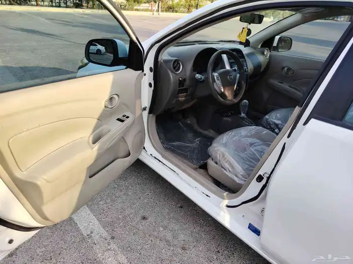 للبيع نيسان صني 2016 8