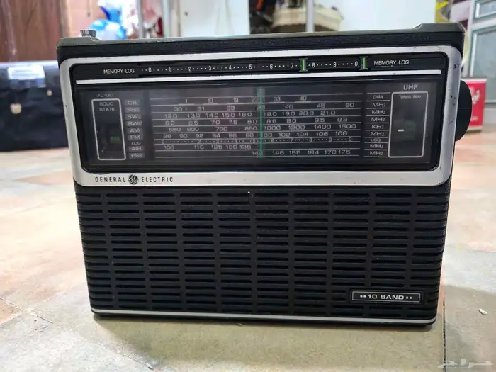 عملاق للعرض فقط 0