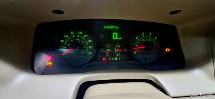 فورد قراند ماركيز 2006 سعودي 9