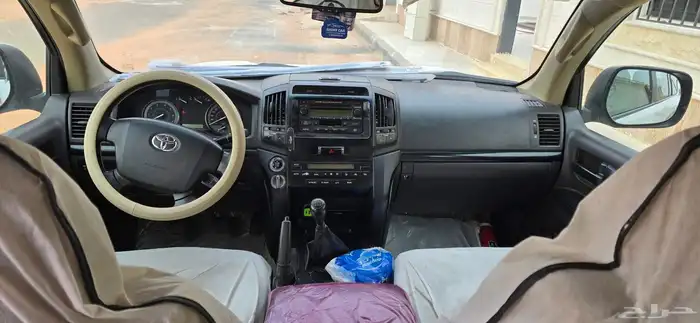 لاندكروزر 2010 8