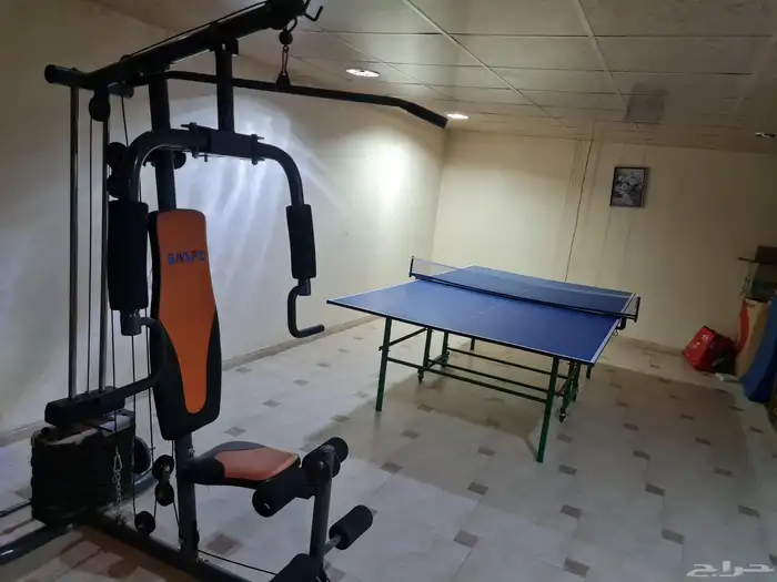 تنس طاولة شبه جديد 0