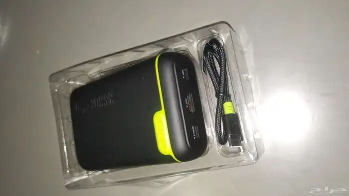 شاحن متنقل باور بانك Goui mAh20 ملي امبير 4