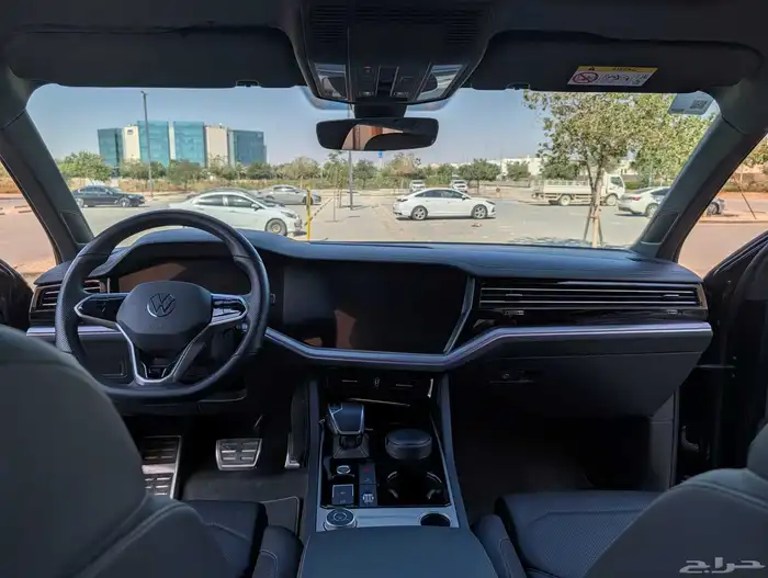 فخامة بنتلي بسعر منافس طوارق 2022 R-Line - ضمان ساماكو 2027 14