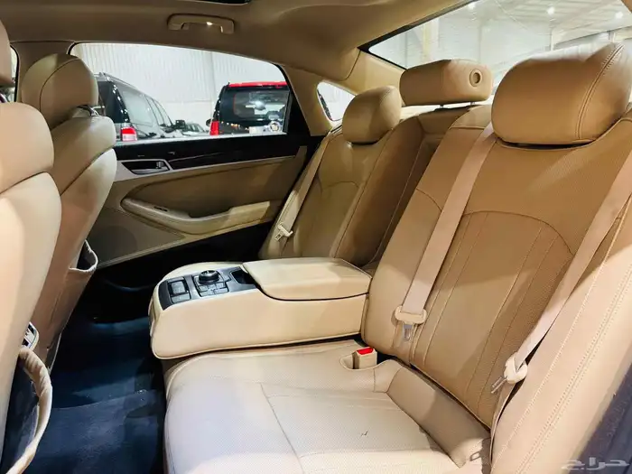 جنسس 2015 بلاتنيوم سعودي بحاله جيده 10