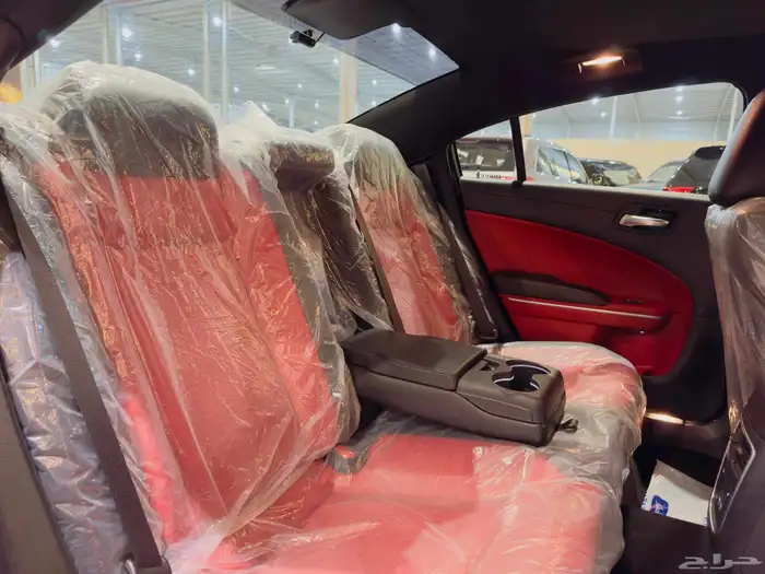 تشارجر RT 2022 V8 سعودي تحت الضمان بحاله الوكاله 13