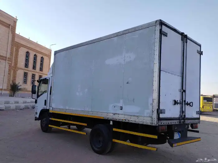 دينه ايسوزو مديل 2013 4