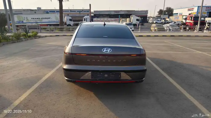 هواندي ازيرا 2023 فل كامل رقم واحد 3