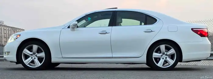 لكزس 460 LS - شورت بدي وكالة   2010 4
