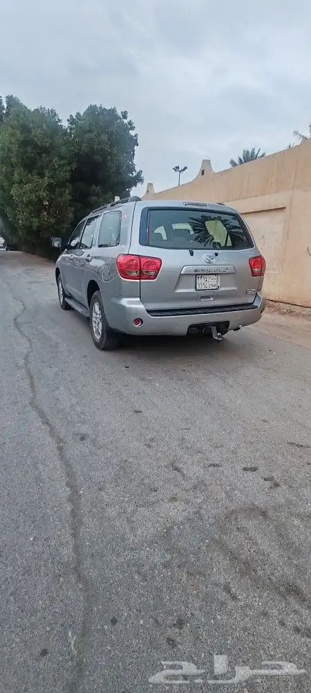 تويوتا اسكويا 2012 5